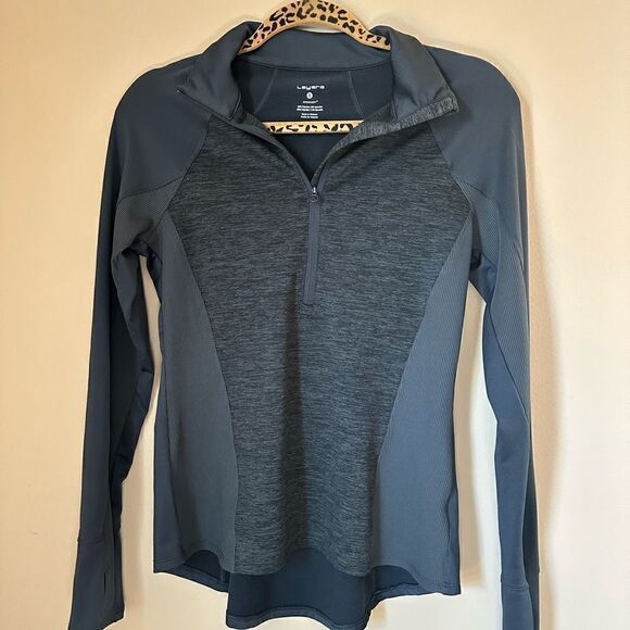 Layer 8 gray half zip ribbed athletic performance long sleeve activewear top - Picture 2 of 7